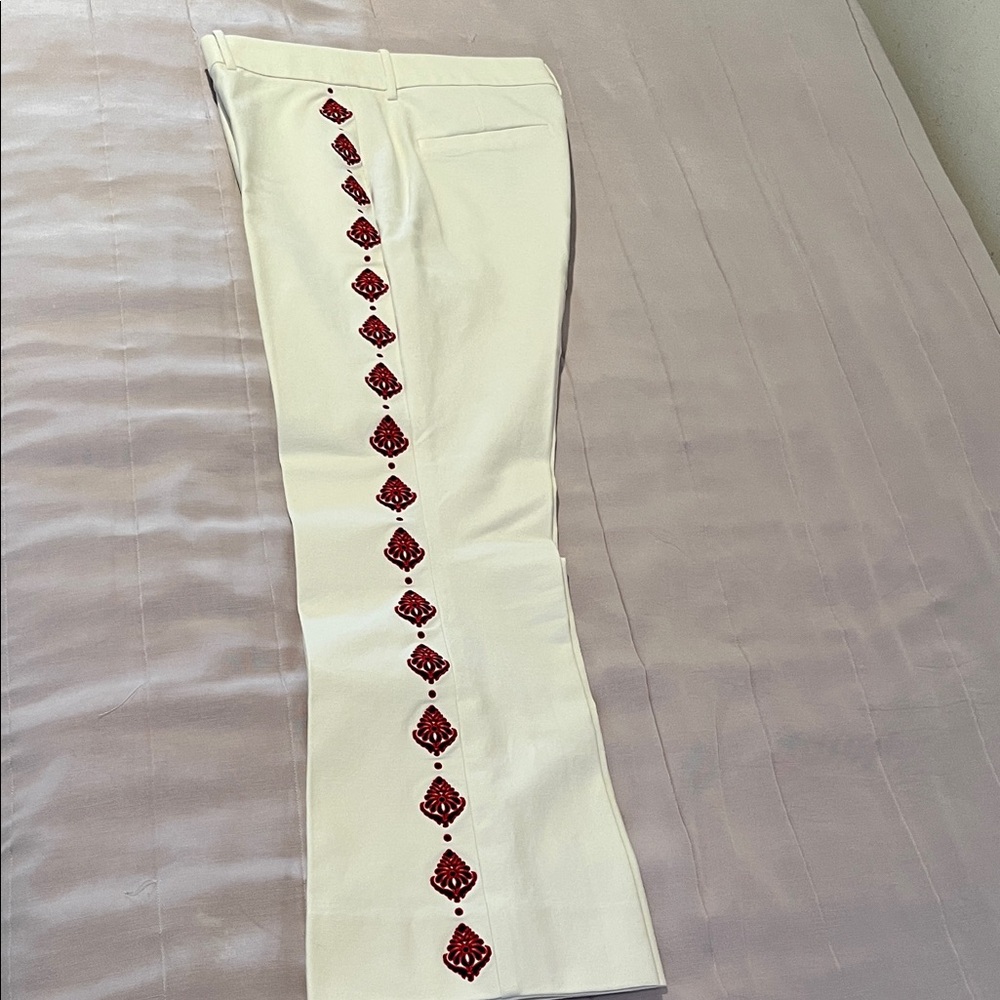 10 Crosby Derek Lam Cream Pants with Red Embroidery